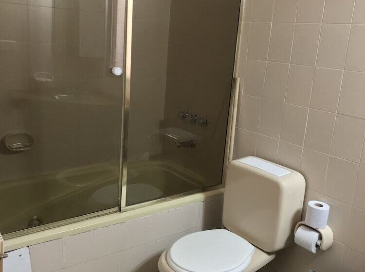 スタンダード４人部屋, Alun Nehuen