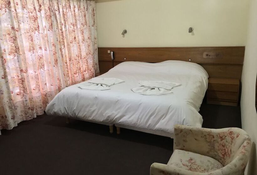 スタンダード４人部屋, Alun Nehuen