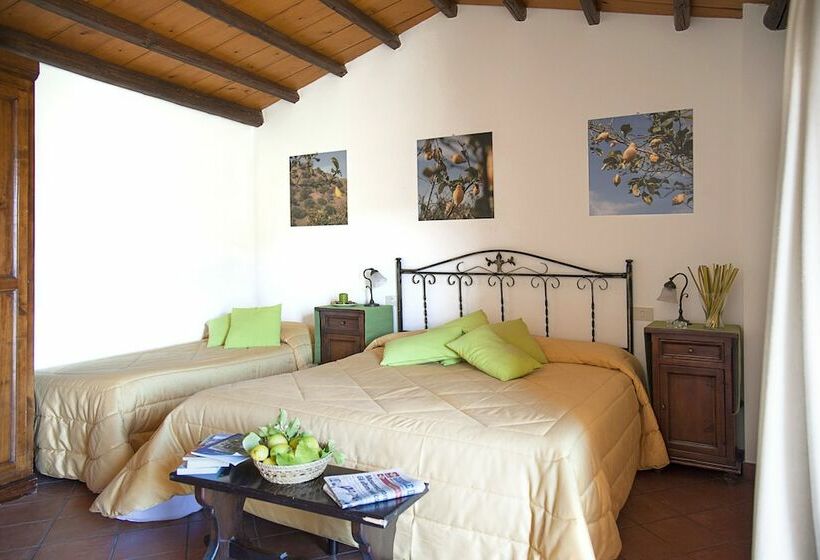 스탠다드 트리플 룸, Azienda Agrituristica Bergi