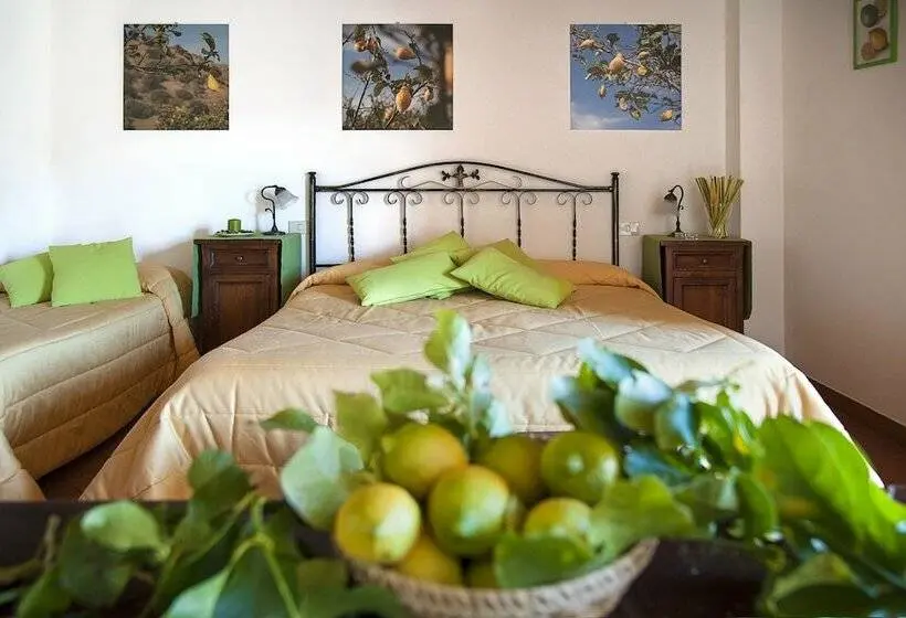 スタンダードトリプルルーム, Azienda Agrituristica Bergi