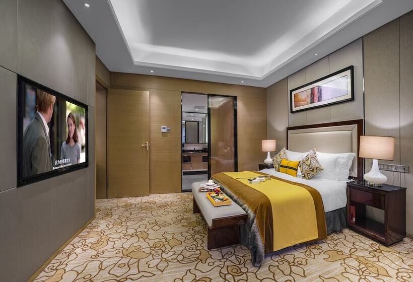 Номер Executive, Country Garden Airport Phoenix