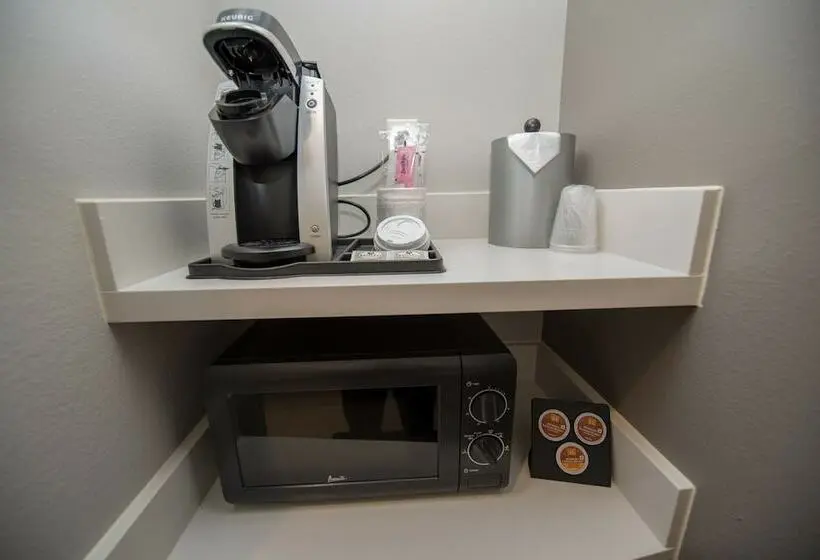 スタンダードルーム, Holiday Inn Express & Suites   Lake Charles South Casino Area, An Ihg
