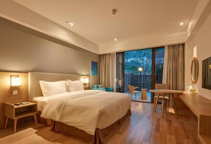 Номер Superior Кровать Кинг, Holiday Inn Express Zhejiang Qianxia Lake, An Ihg