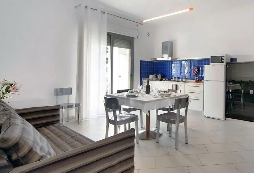 آپارتمان 2 خوابه, Sikelika Residence Sul Mare