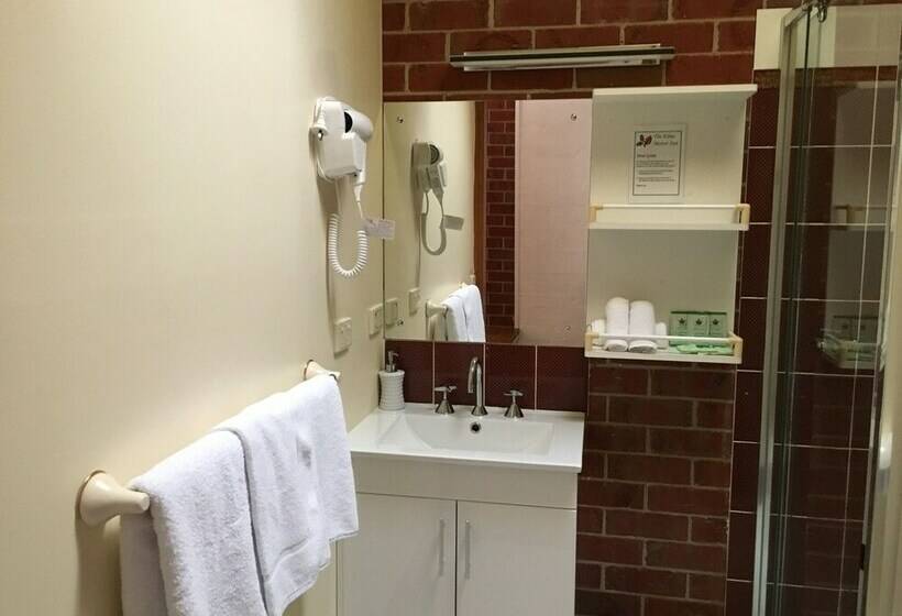 Номер Стандарт, Elms Motor Inn