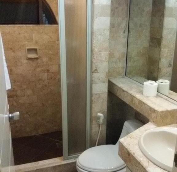 Suíte Superior, Ralph Anthony Suites