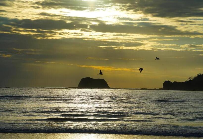 발코니 디럭스 룸, Villas Welcome To Heaven