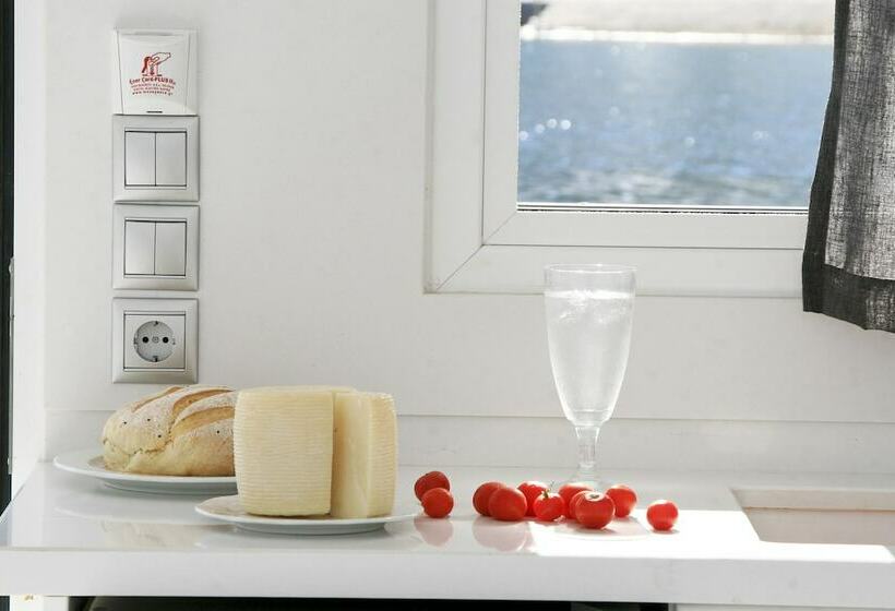 豪华工作室, Vithos Apart