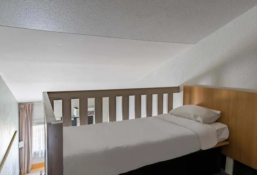 اتاق استاندارد چهار تخته, B&b Hotel Orléans Ouest La Chapelle Saint Mesmin