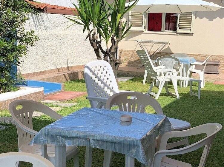 패밀리 룸, B&b Villa Matari