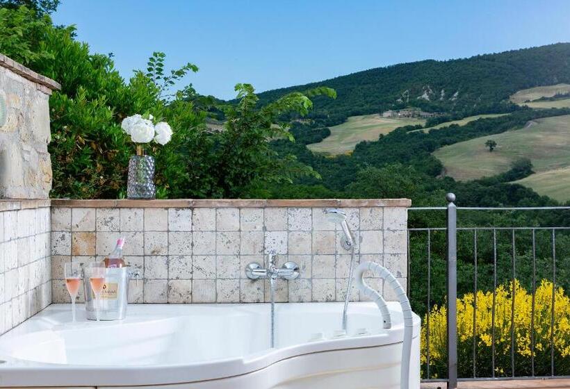 اتاق استاندارد چهار تخته, Agriturismo Colle Pu