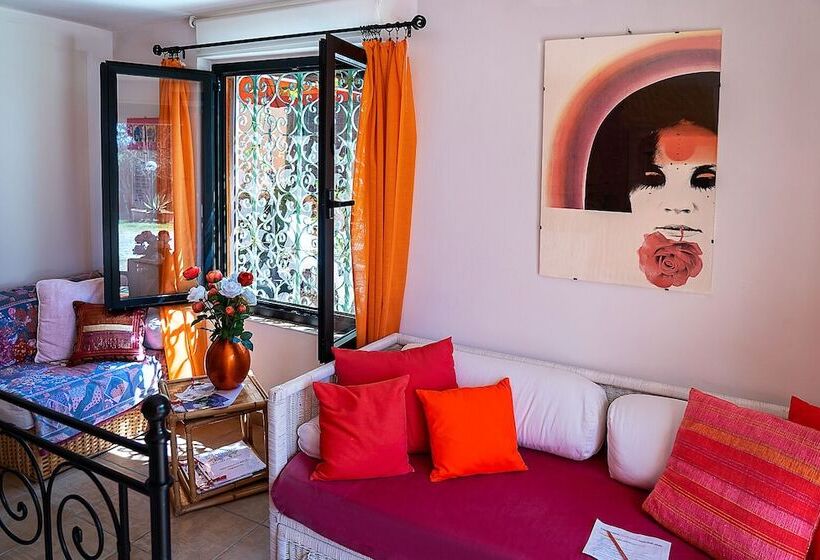 اتاق استاندارد سه نفره, B&b Glicine