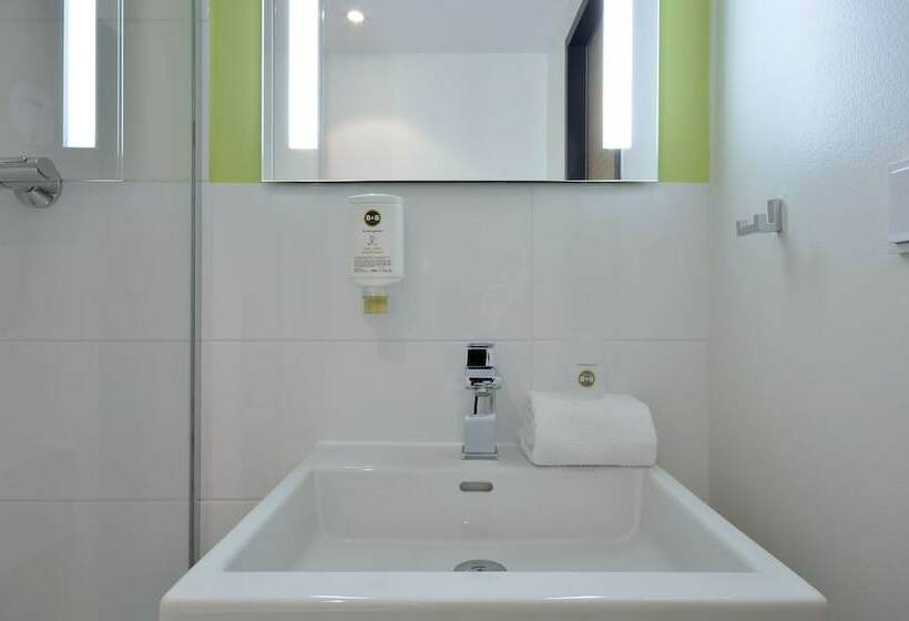 Номер Стандарт, B&b Hotel Ingolstadt Ost