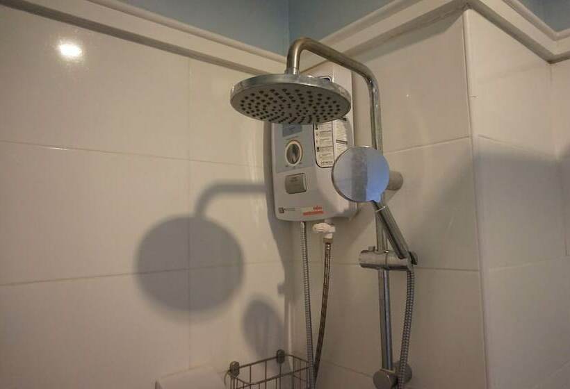 Номер Стандарт, Crystal Nongkhai