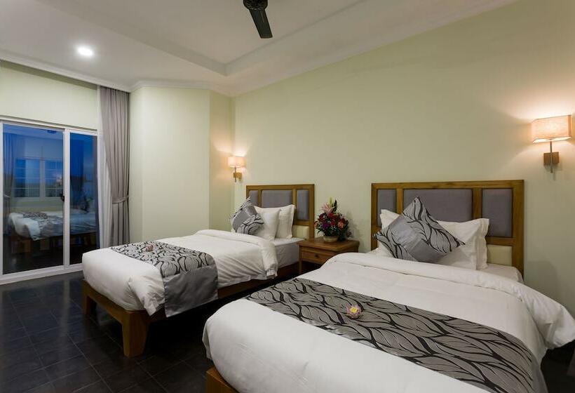 Номер Deluxe Вид на Город, Grand Bayon Siem Reap