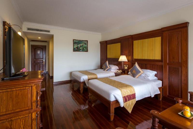 Номер Deluxe Вид на Бассейн, Grand Bayon Siem Reap