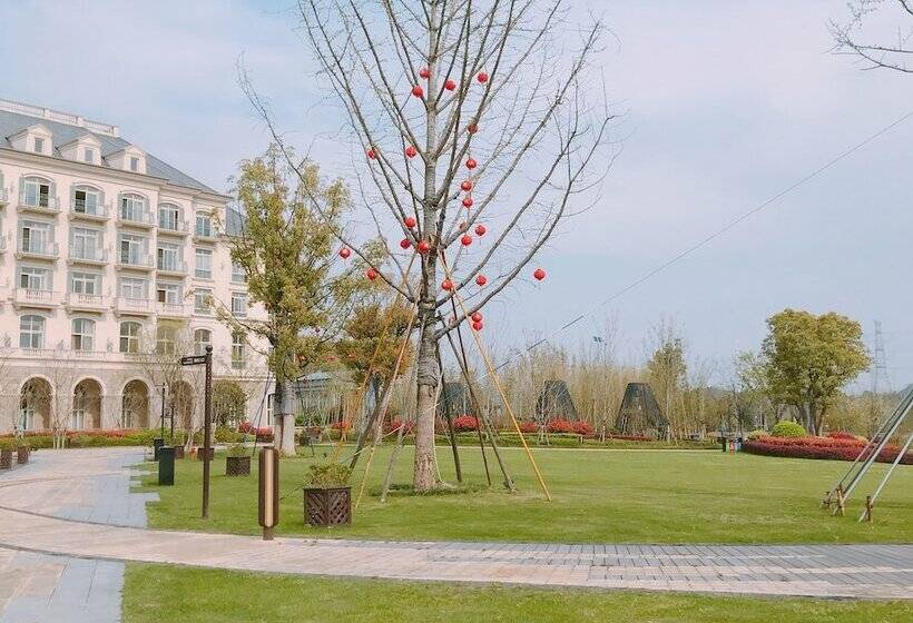 Номер Стандарт Двуспальная Кровать, Hilton Garden Inn Hangzhou Lu'niao