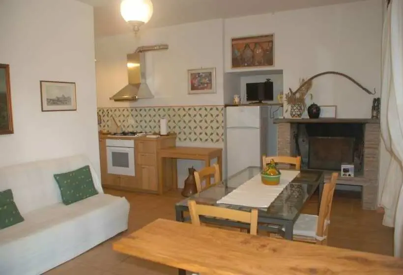 Huoneisto 2 Makuuhuonetta, Agriturismo Podere Conte Ràcani