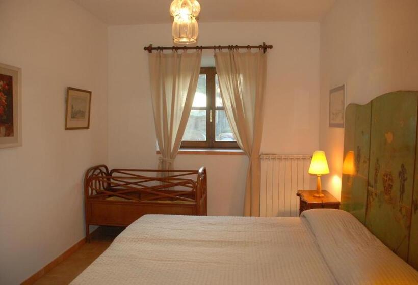Apartamento 2 Dormitórios, Podere Conte Racani