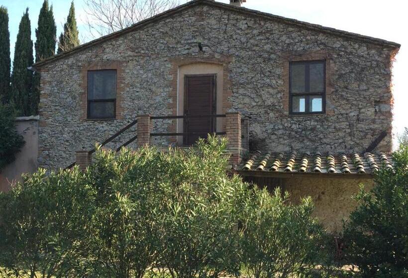 Apartamento 3 Dormitórios, Podere Conte Racani