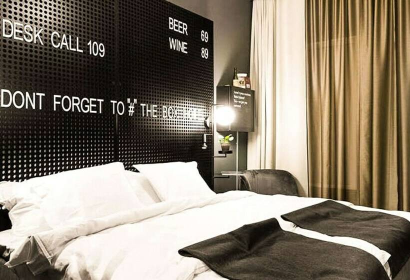 Номер Deluxe, Quality Hotel The Box