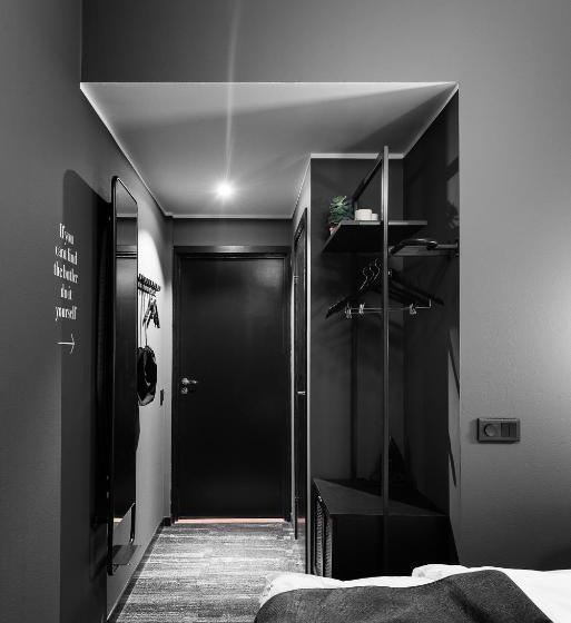 Номер Стандарт, Quality Hotel The Box