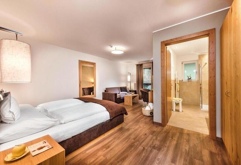 غرفة قياسية مزوَّدة بشُرفة, Alpwellhotel Burggräfler