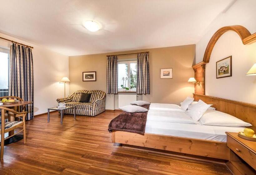 جناح, Alpwellhotel Burggräfler