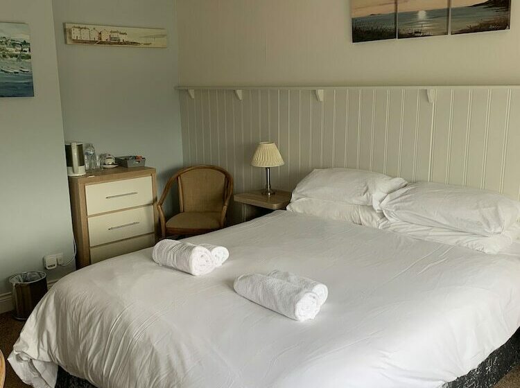 标准间, Anvershiel House