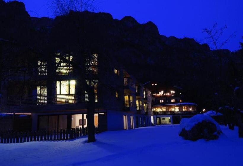 침실 1개 발코니 아파트, Piné