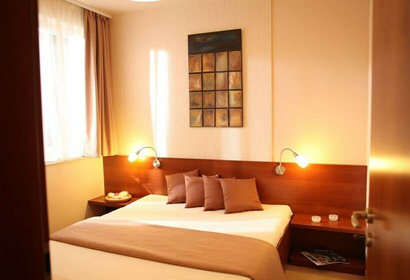 침실 2개 아파트, Birdland Villapark