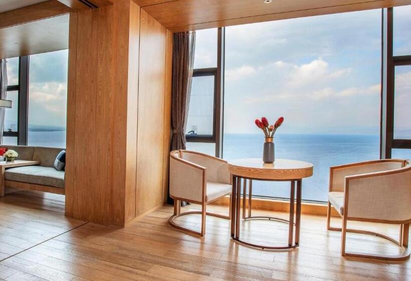 מיטת קינג בסוויטה, Indigo Dali Erhai, An Ihg