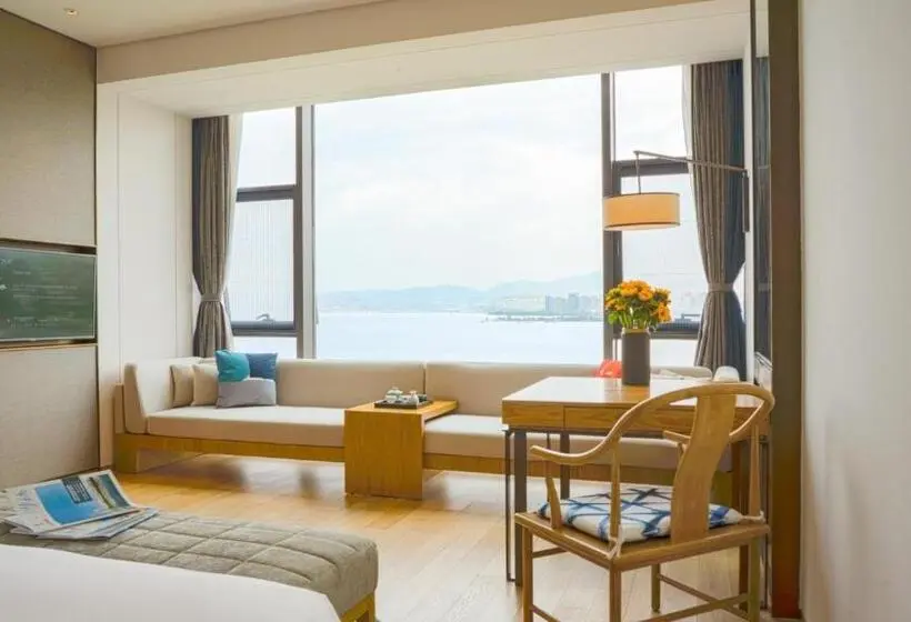 キングサイズベッドのスタンダードルーム, Indigo Dali Erhai, An Ihg