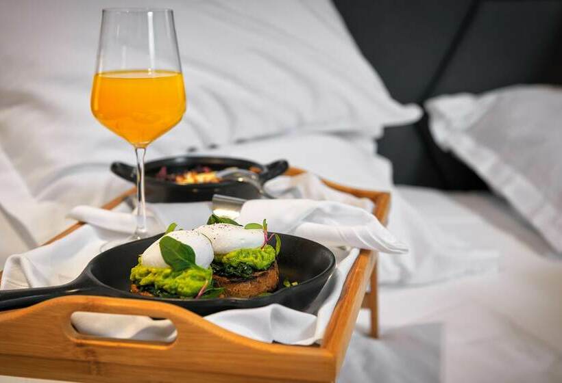 Номер Стандарт, Sia Split