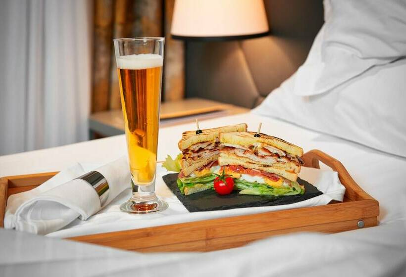 Номер Стандарт, Sia Split