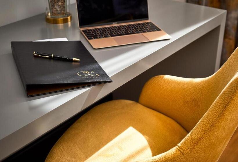 Номер Стандарт Индивидуальный, Sia Split