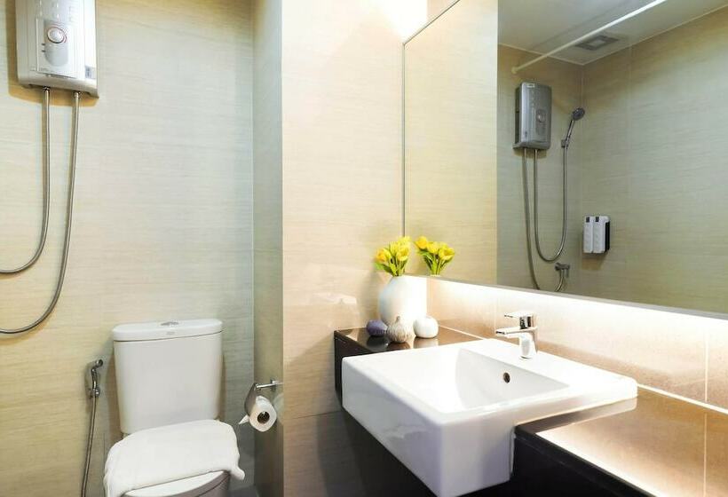 استودیوی سوپریور, Ploen Place Residence