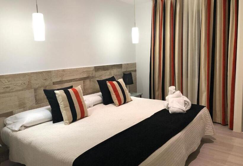 Номер Стандарт, Tres Estrellas Casa Maribona Gela