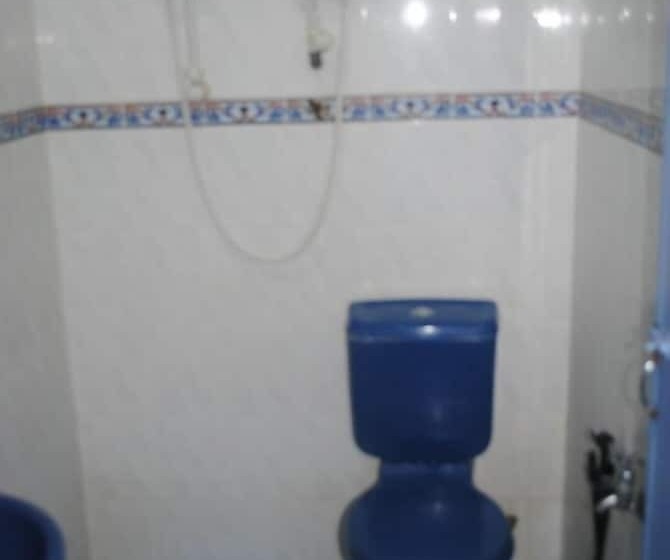 غرفة قياسية ثلاثية, Sri Cemerlang Lodge