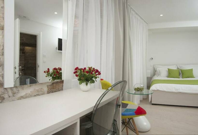 Quarto Comfort, Palace Tartaglia