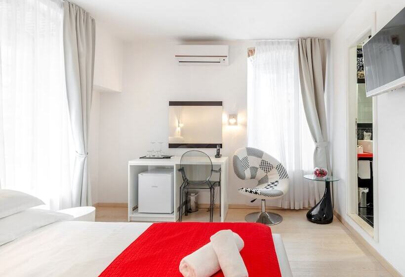 舒适型房间, Palace Tartaglia