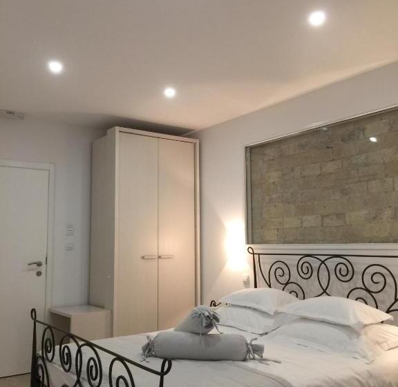 标准间, Palace Tartaglia