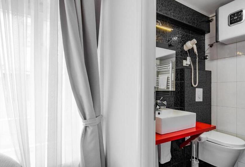 豪华房间, Palace Tartaglia