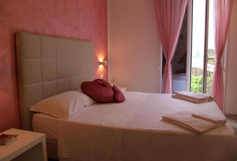 Номер Стандарт с Балконом, B&b Selene