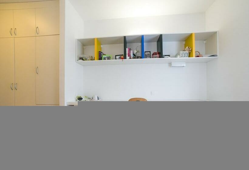 Quarto Superior Individual, Rooms Dr. Franjo Tuđman Hostel