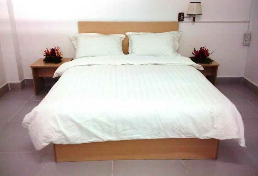 اتاق خانوادگی, Airlines Business