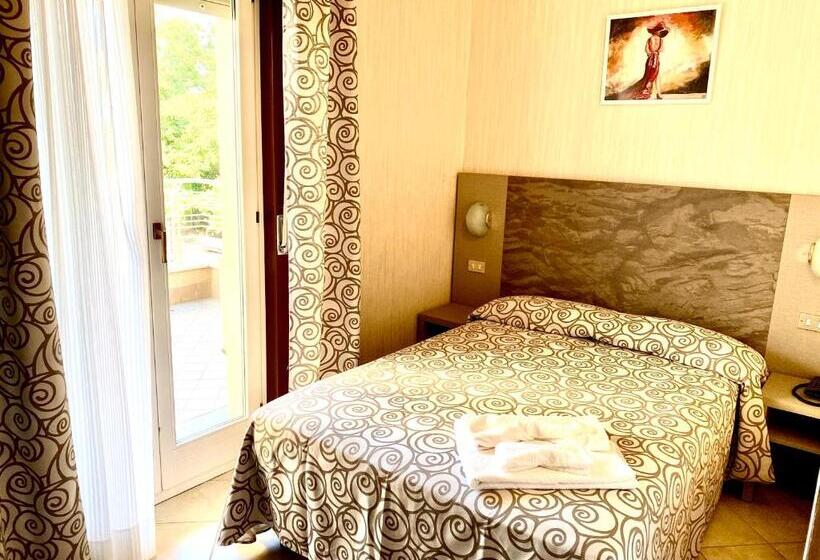 חדר סטנדרט יחיד עם מרפסת, Amico