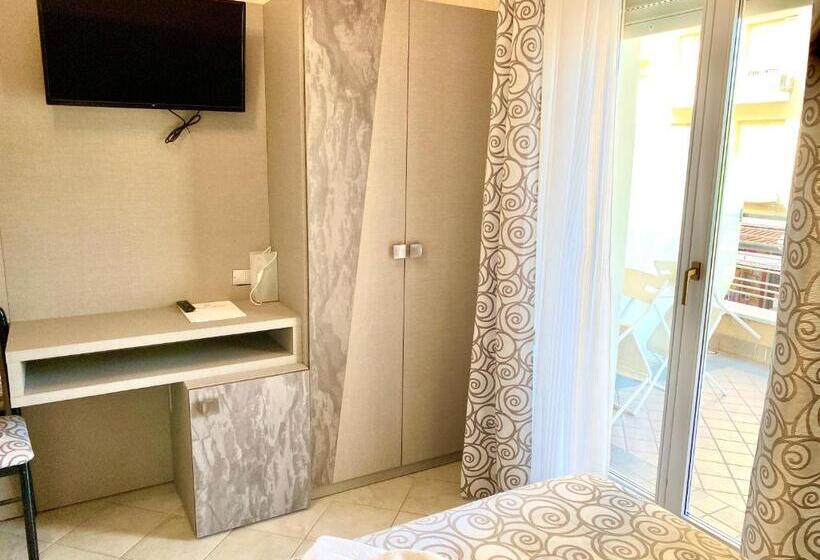 חדר סטנדרט יחיד עם מרפסת, Amico