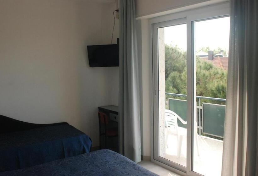 コンフォートトリプルルーム, Caravelle