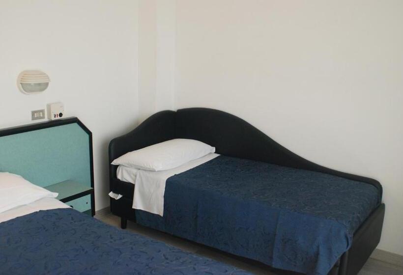 コンフォートトリプルルーム, Caravelle